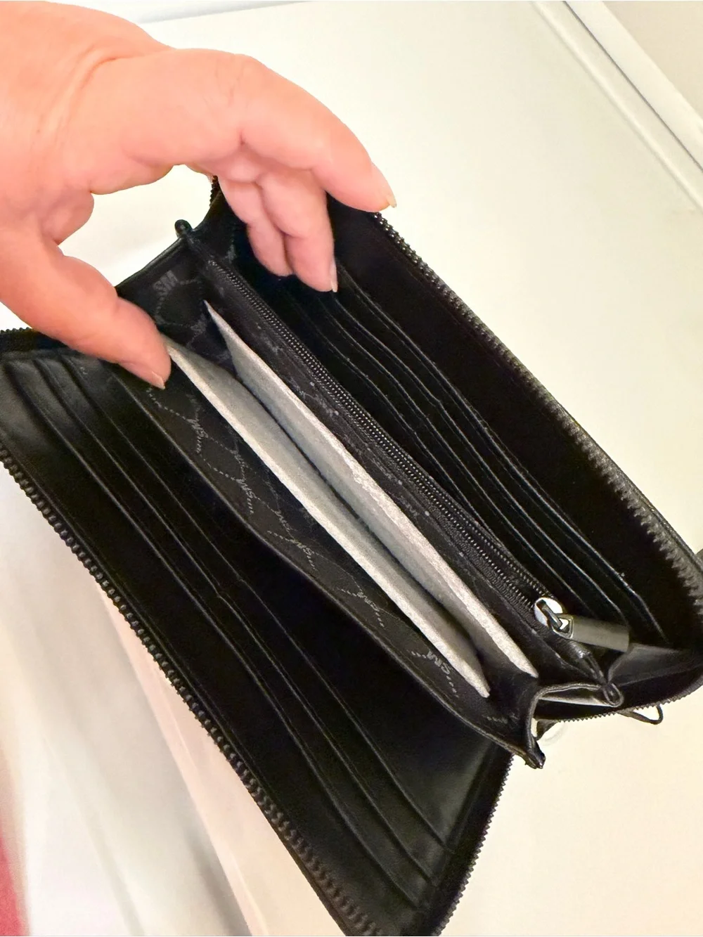 Steve Madden wallet NWOT